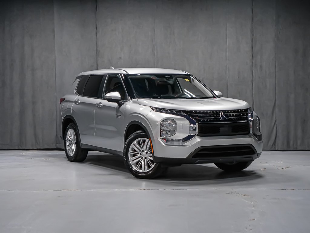 2023 Mitsubishi Outlander PHEV ES-1