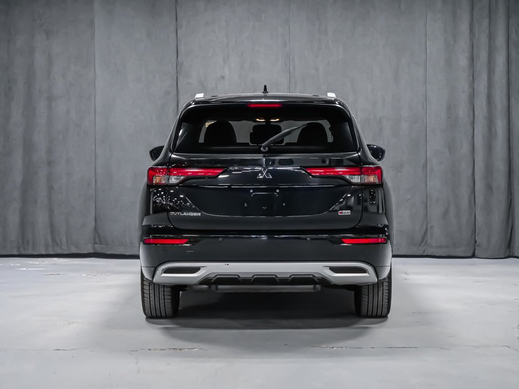 2022 Mitsubishi Outlander GT-2