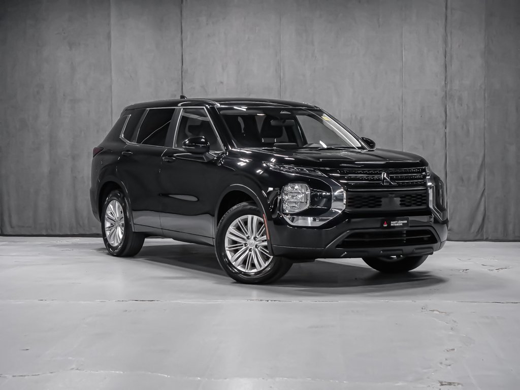 2024 Mitsubishi Outlander ES-1