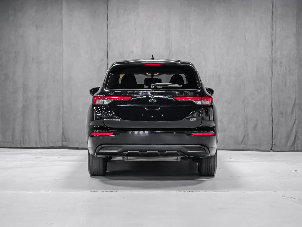 2024 Mitsubishi Outlander ES-5