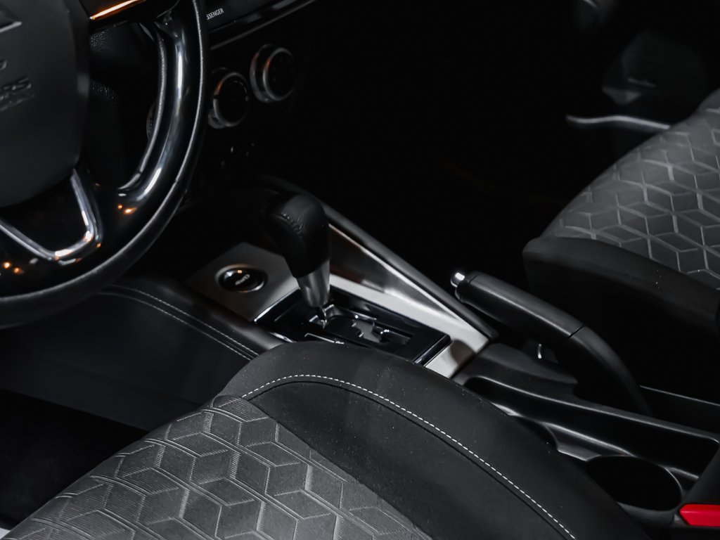 Mitsubishi RVR SE 2024-7