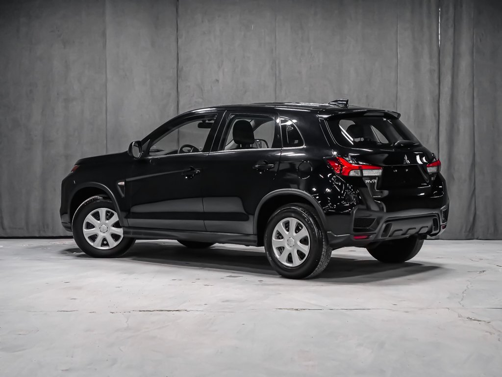 Mitsubishi RVR ES 2024-2