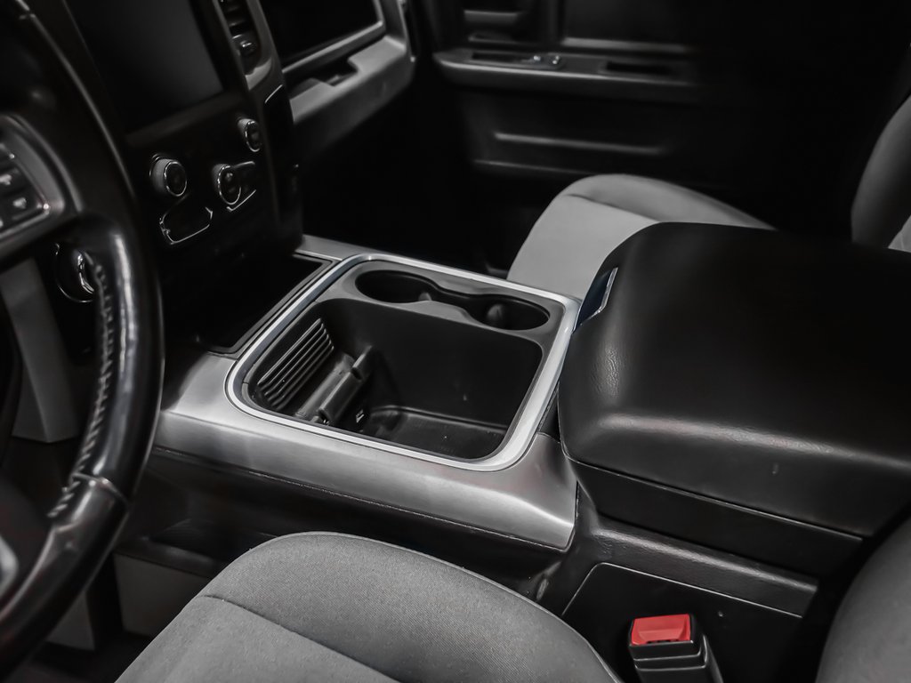 Ram 1500 Classic EXPRESS 2021-7