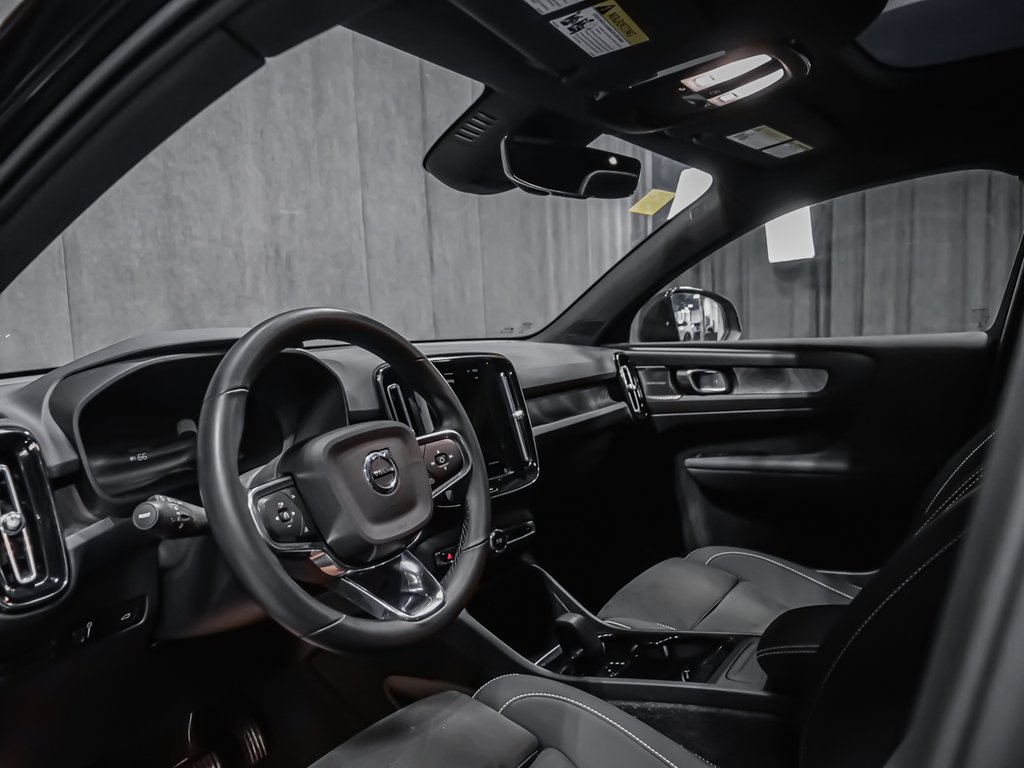 Volvo C40 Recharge Pure Electric ULTIMATE 2022-6