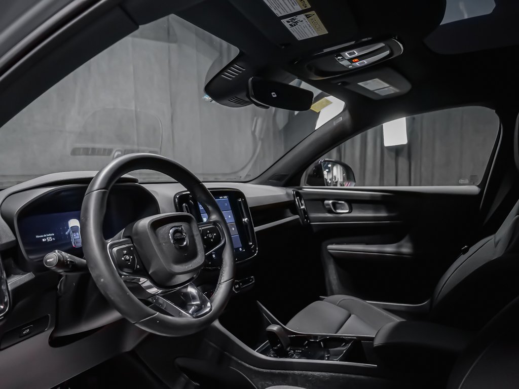 2024 Volvo C40 Recharge Pure Electric CORE CLIMAT VOLANT CHAUFFANT-6