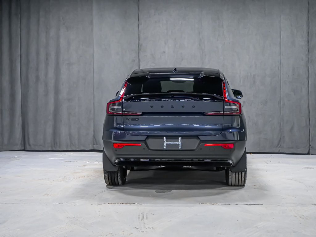 2026 Volvo EC40 Twin Motor, Ultra Black Edition-5