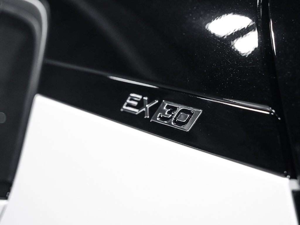 2026 Volvo EX30 TWIN Ultra-4