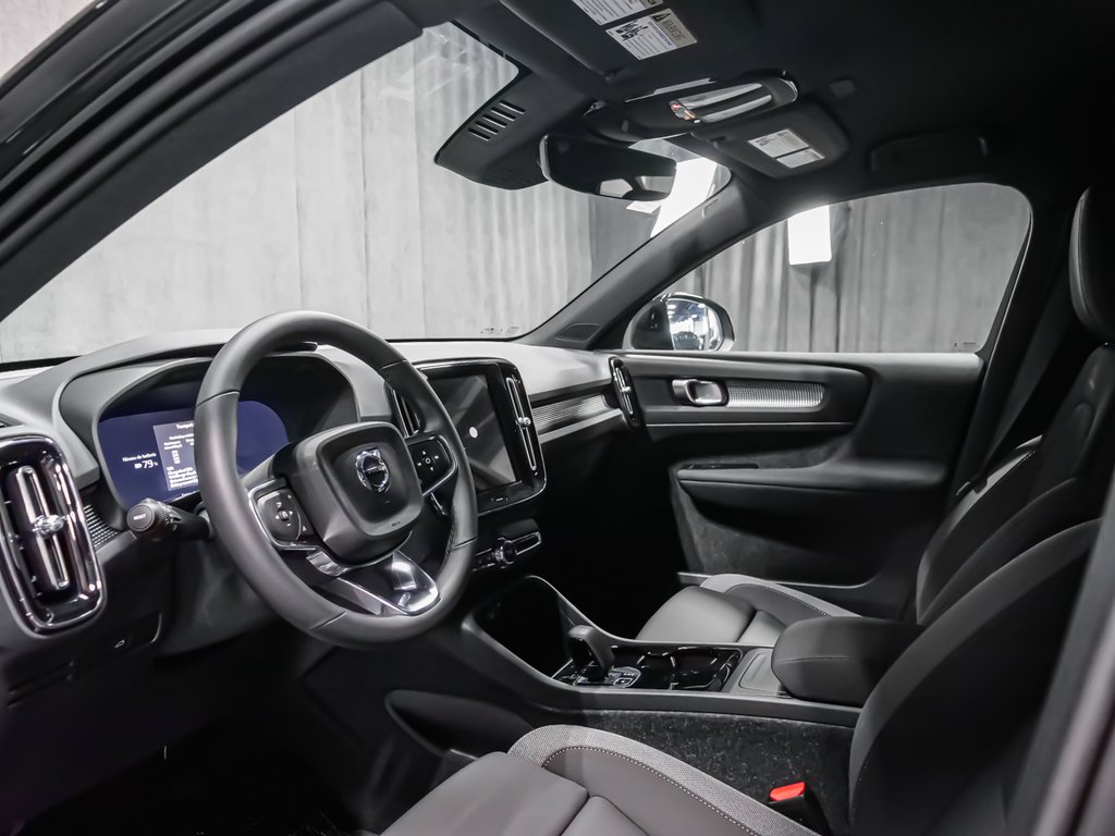 Volvo EX40 Twin Motor, Core 2026-6