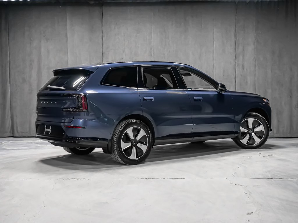 2025 Volvo EX90 Plus 7-Passenger-7