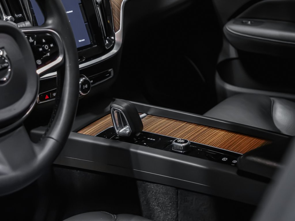 2023 Volvo S60 B5 PLUS DARK-7