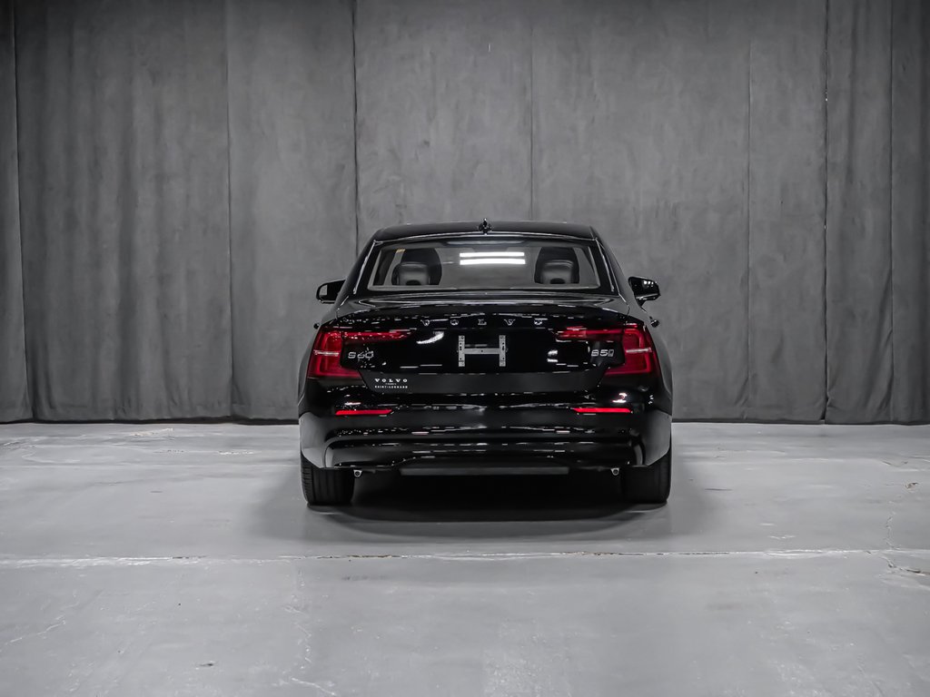 2024 Volvo S60 B5 PLUS DARK CLIMATE-5