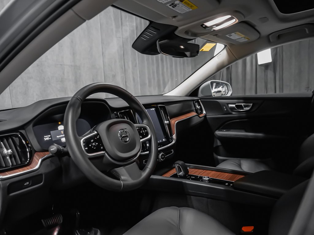 Volvo V60 Cross Country B5 PLUS CLIMATE 2025-6