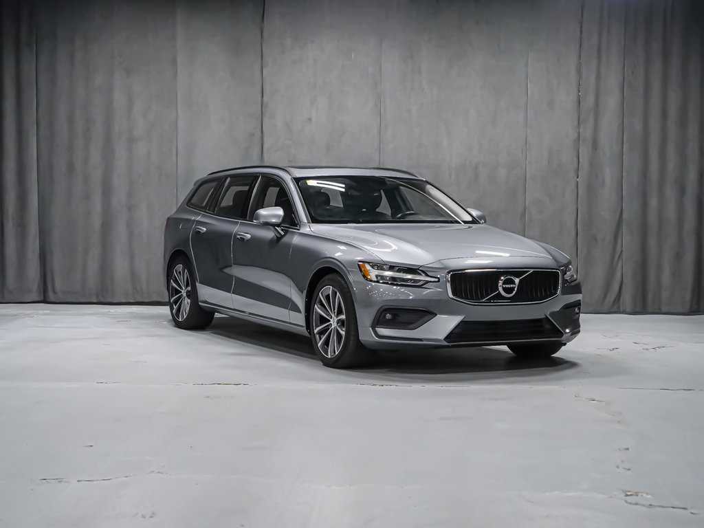 2021 Volvo V60 T6 MOMENTUM-1