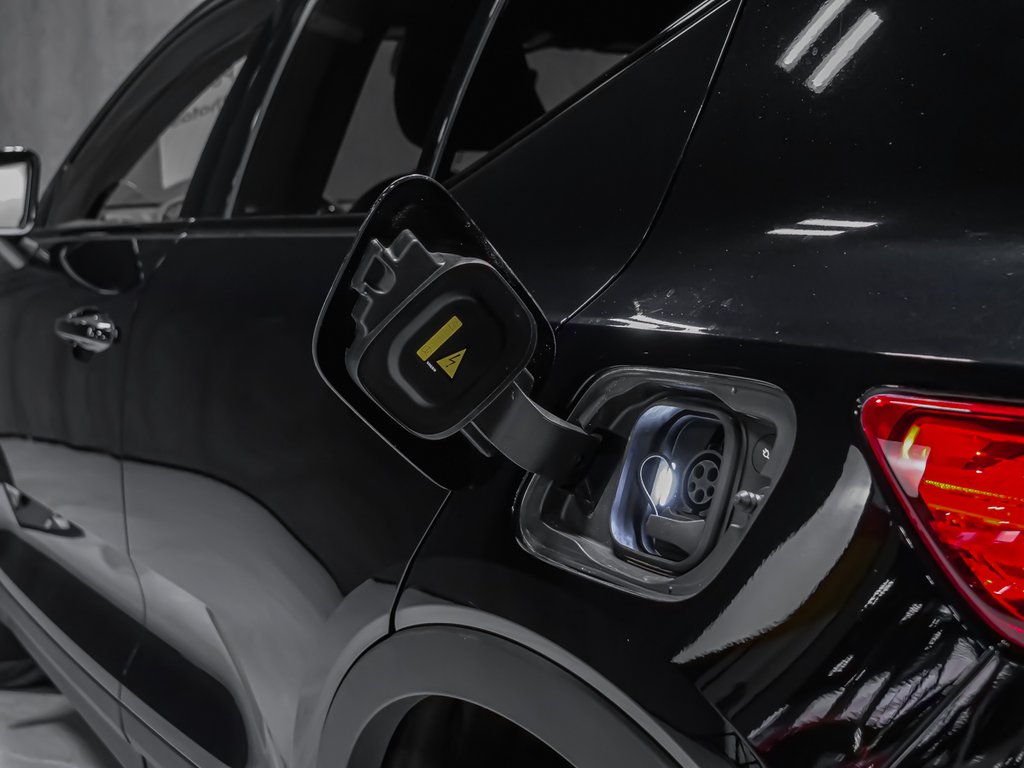 2024 Volvo XC40 Recharge Pure Electric PLUS-5