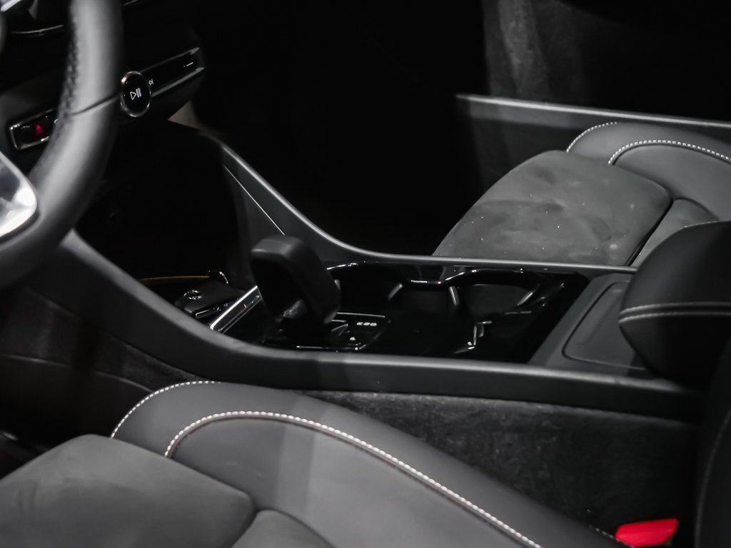 Volvo XC40 Recharge Pure Electric ULTIMATE 2024-6