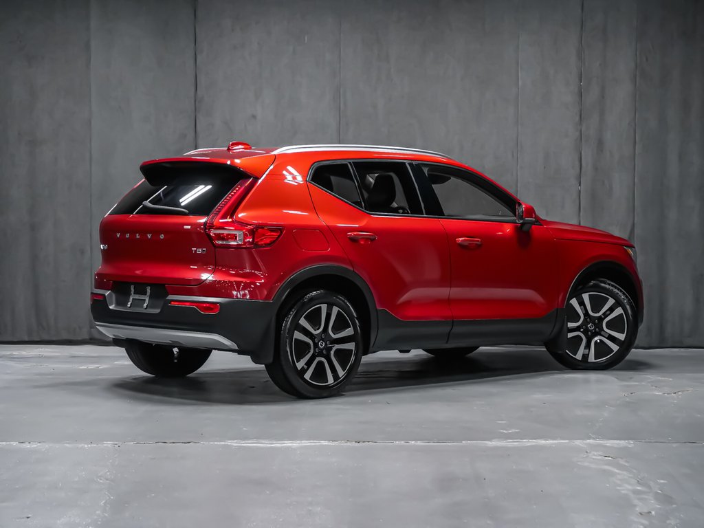2021 Volvo XC40 T5 MOMENTUM CLIMATE PREMIUM-2