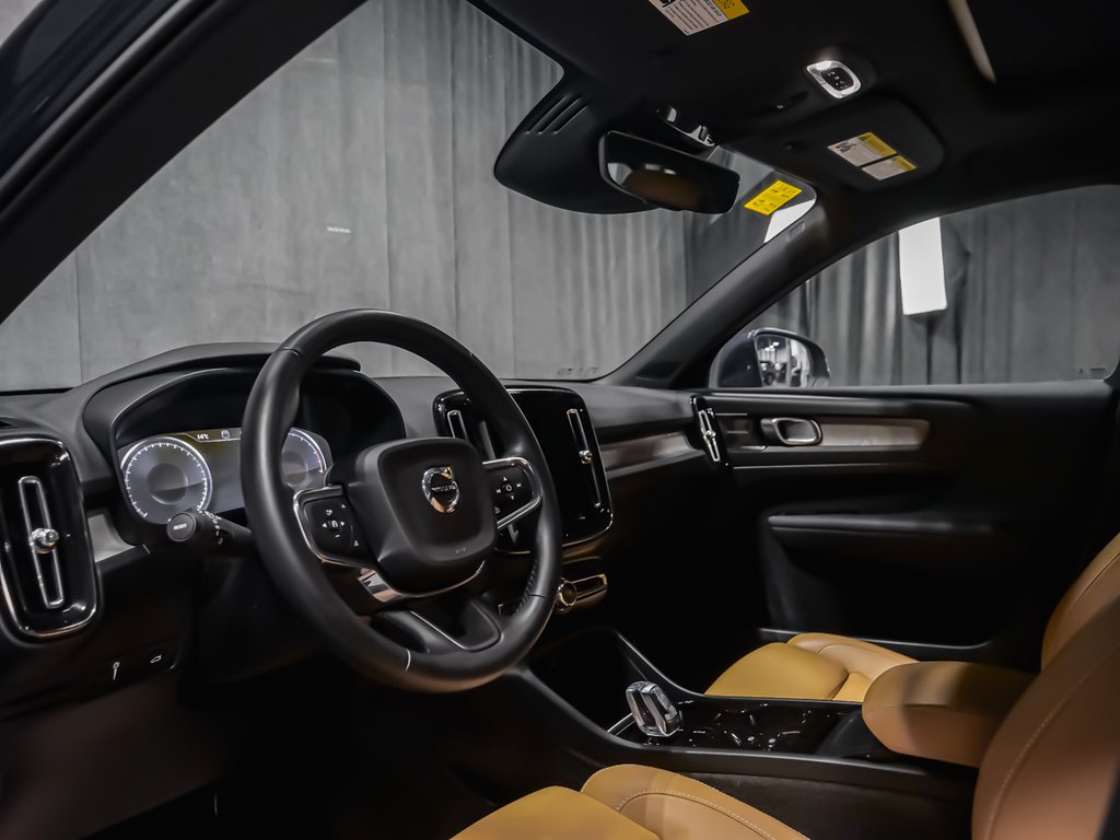 2022 Volvo XC40 T5 INSCRIPTION-5