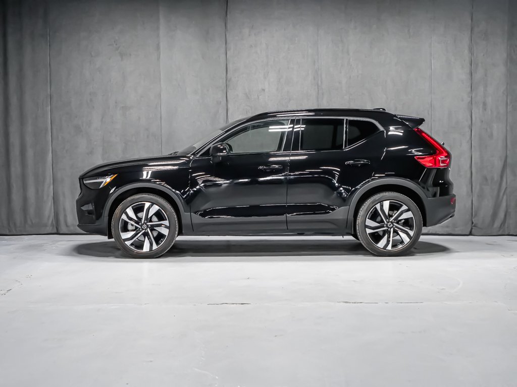 2025 Volvo XC40 B5 PLUS DARK CLIMATE-2