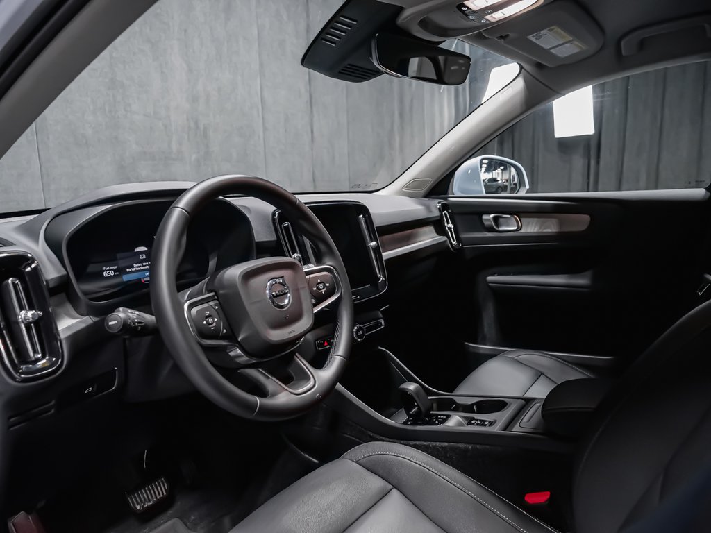 2025 Volvo XC40 B5 CORE BRIGHT CLIMATE-5