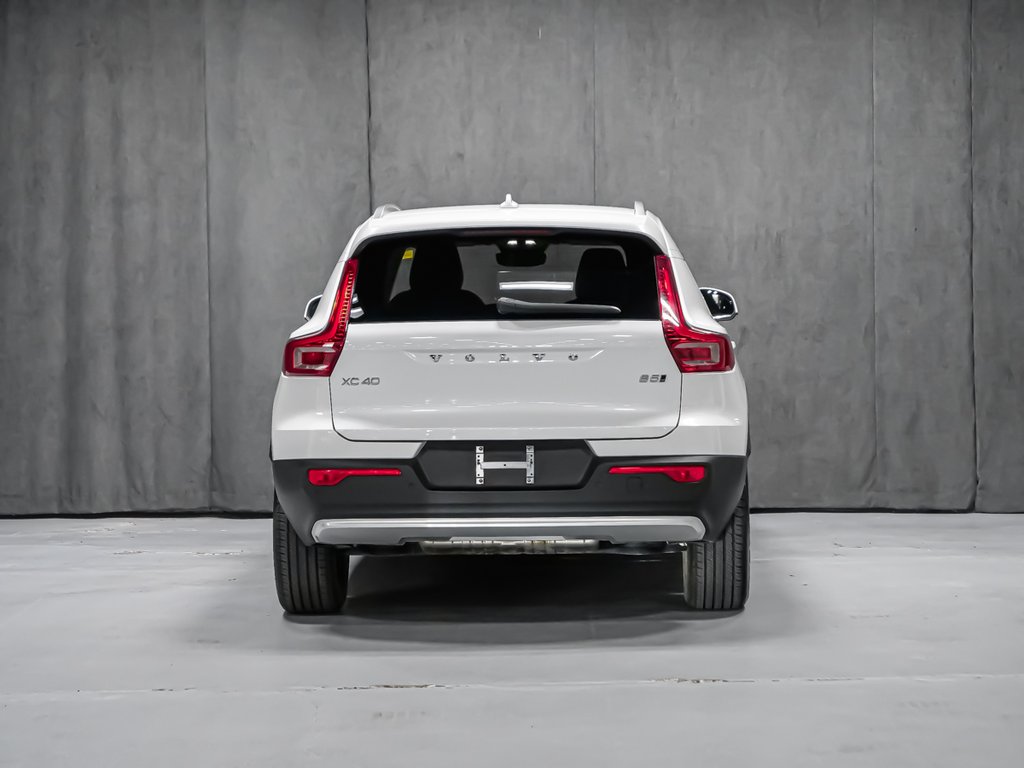 2025 Volvo XC40 B5 CORE BRIGHT CLIMATE-5