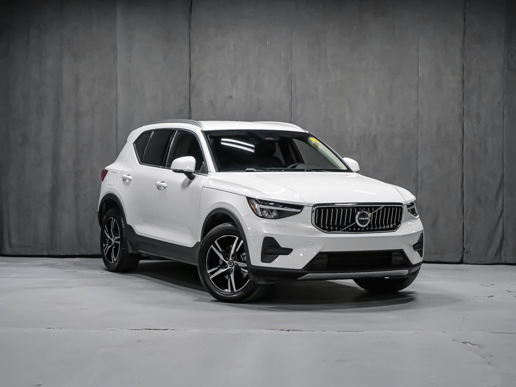 2025 Volvo XC40 B5 CORE BRIGHT CLIMATE-1