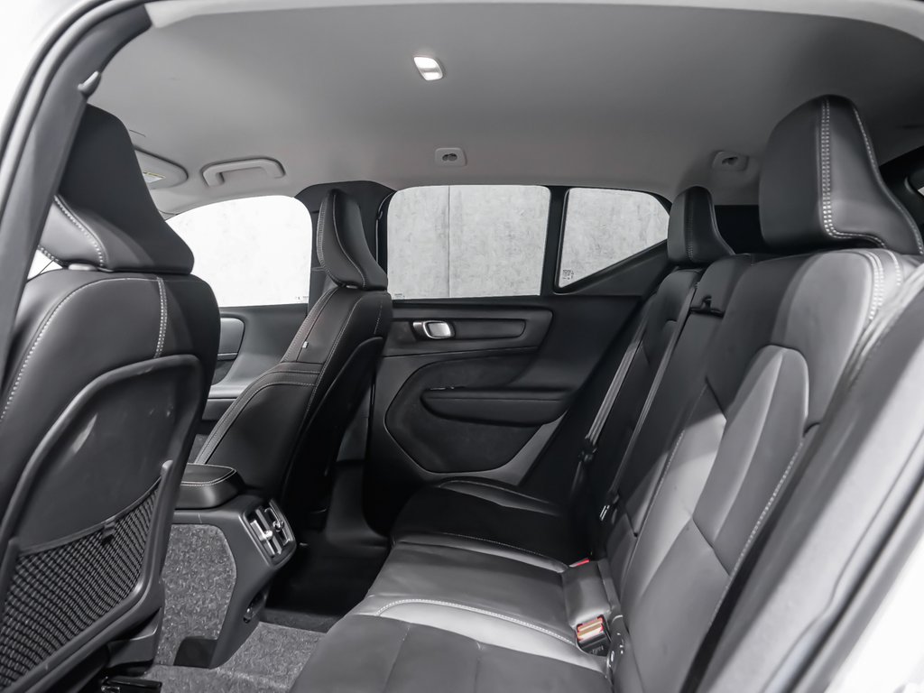 2025 Volvo XC40 B5 CORE BRIGHT CLIMATE-7