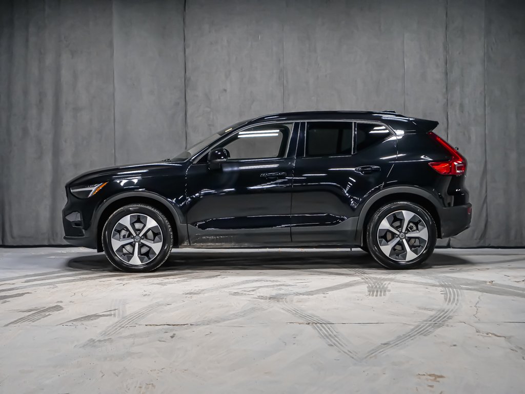 2025 Volvo XC40 B5 PLUS DARK CLIMATE-3