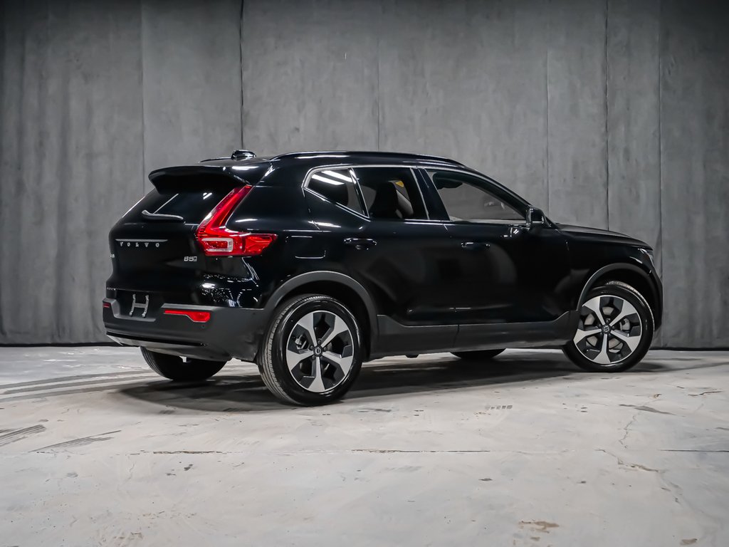 2025 Volvo XC40 B5 PLUS DARK CLIMATE-2