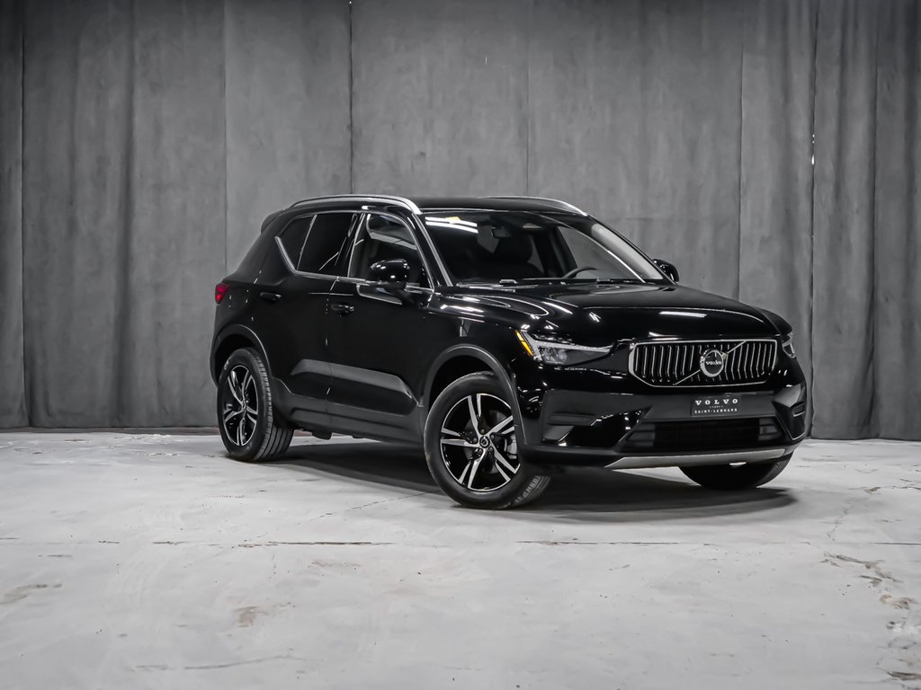 Volvo XC40 B5 CORE BRIGHT CLIMATE 2025-1