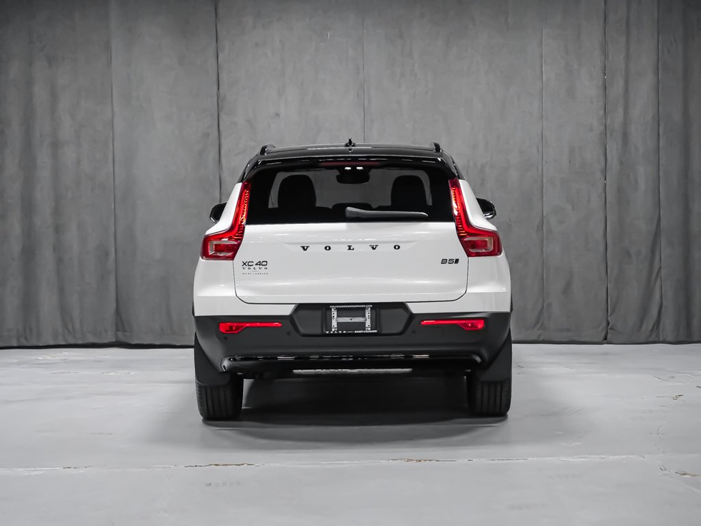 Volvo XC40 Ultra Black Edition 2026-5