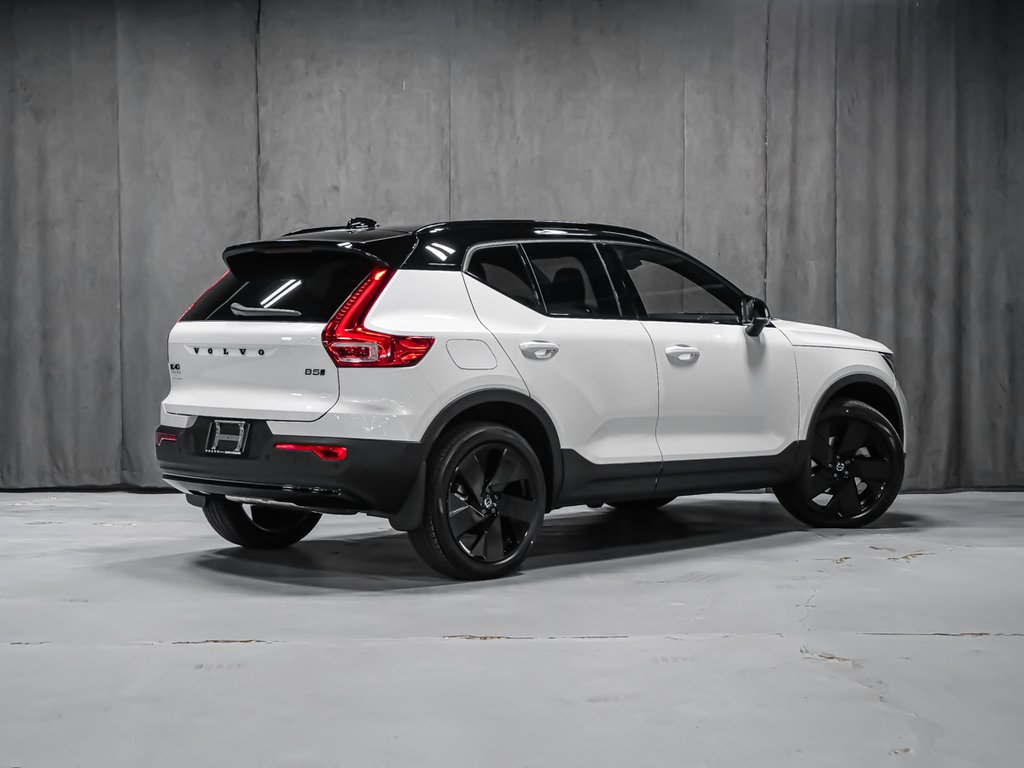 Volvo XC40 Ultra Black Edition 2026-2