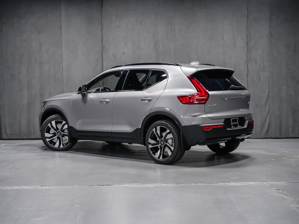 2026 Volvo XC40 Ultra (Dark Theme)-4
