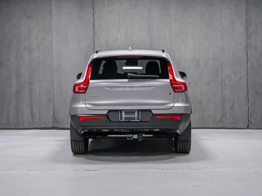 2026 Volvo XC40 Ultra (Dark Theme)-5