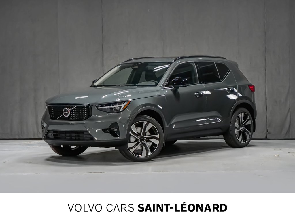 Volvo XC40 Plus (Dark Theme) 2026-0
