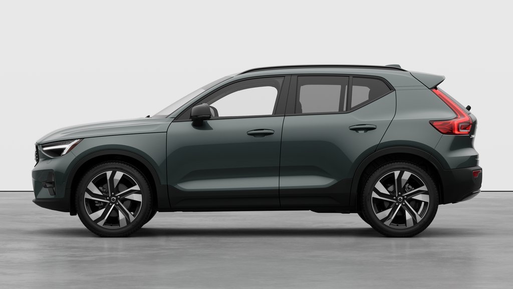 Volvo XC40 Plus (Dark Theme) 2026-7