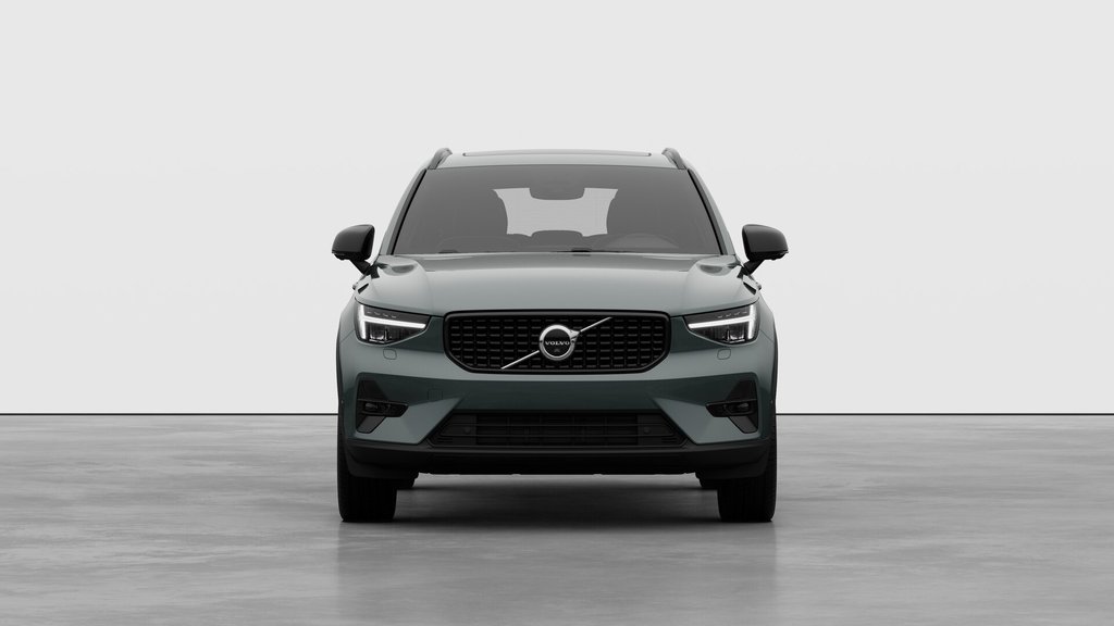 Volvo XC40 Plus Dark Theme 2026-4