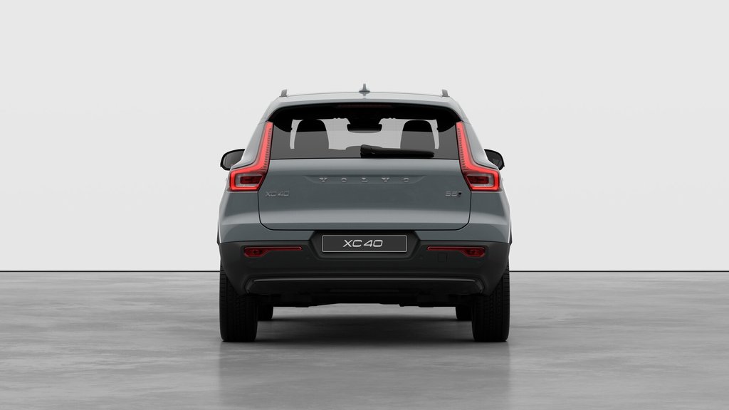 Volvo XC40 Core Dark Theme 2026-5