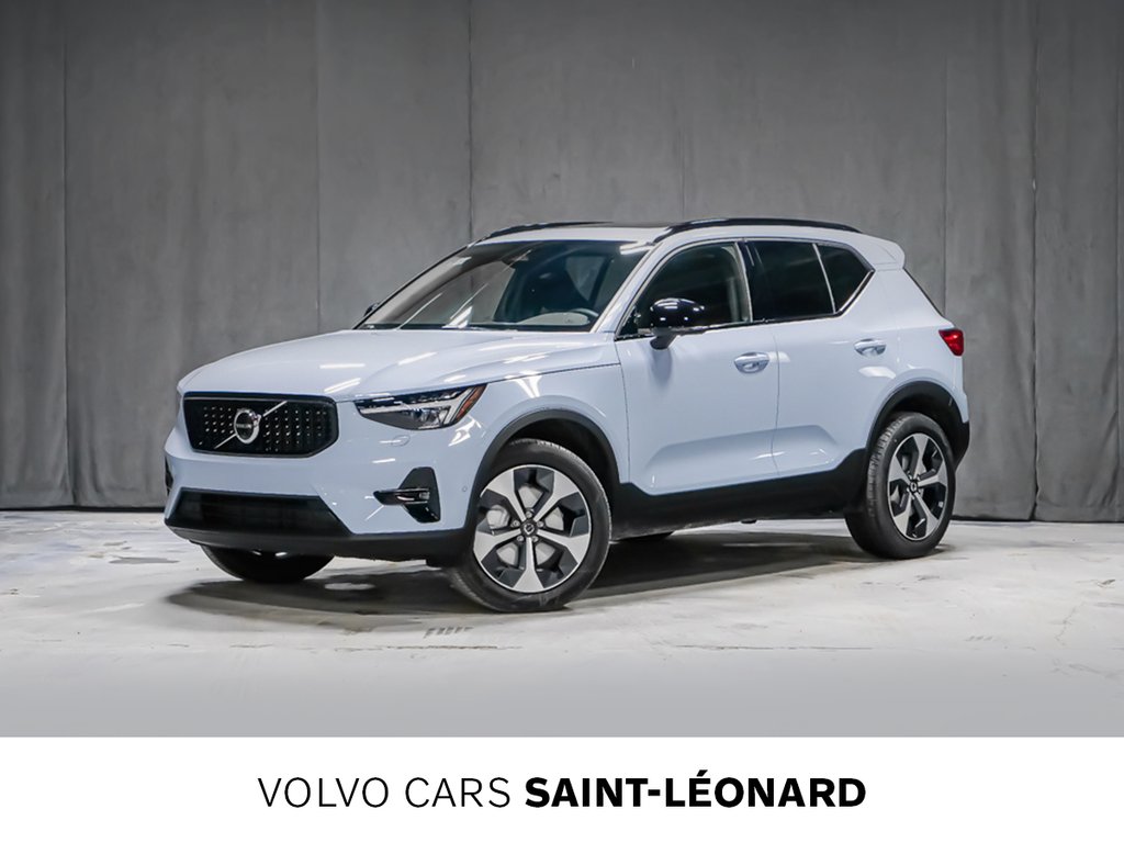 Volvo XC40 Plus Dark Theme 2026-0