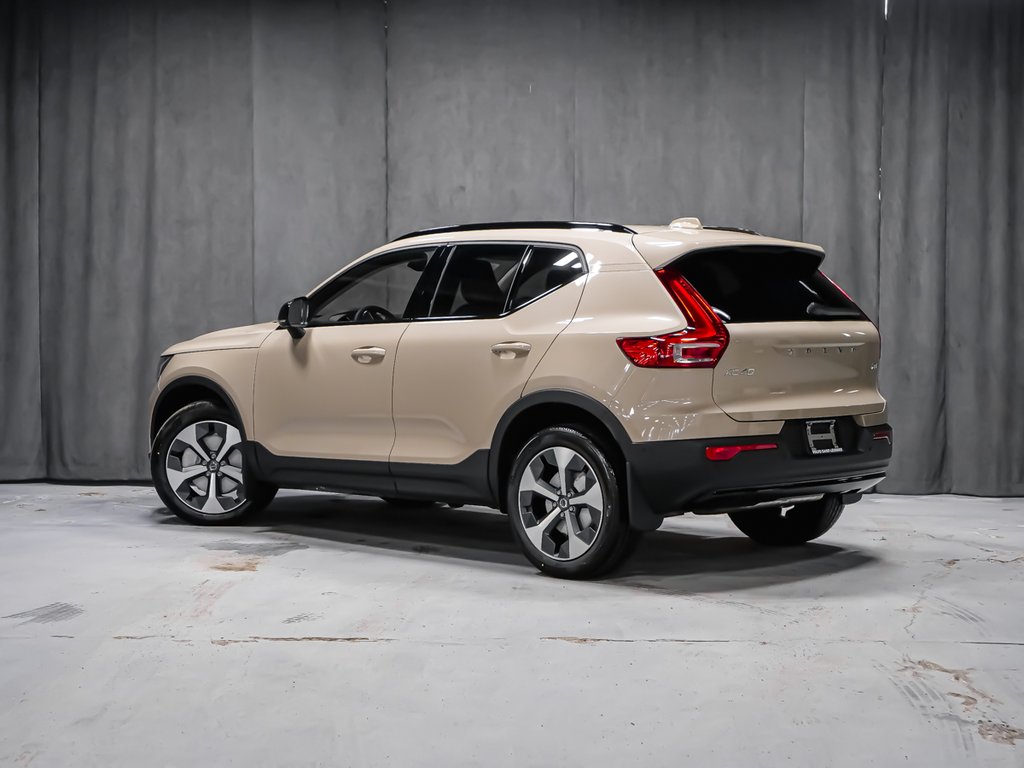 Volvo XC40 Plus Dark Theme 2026-1