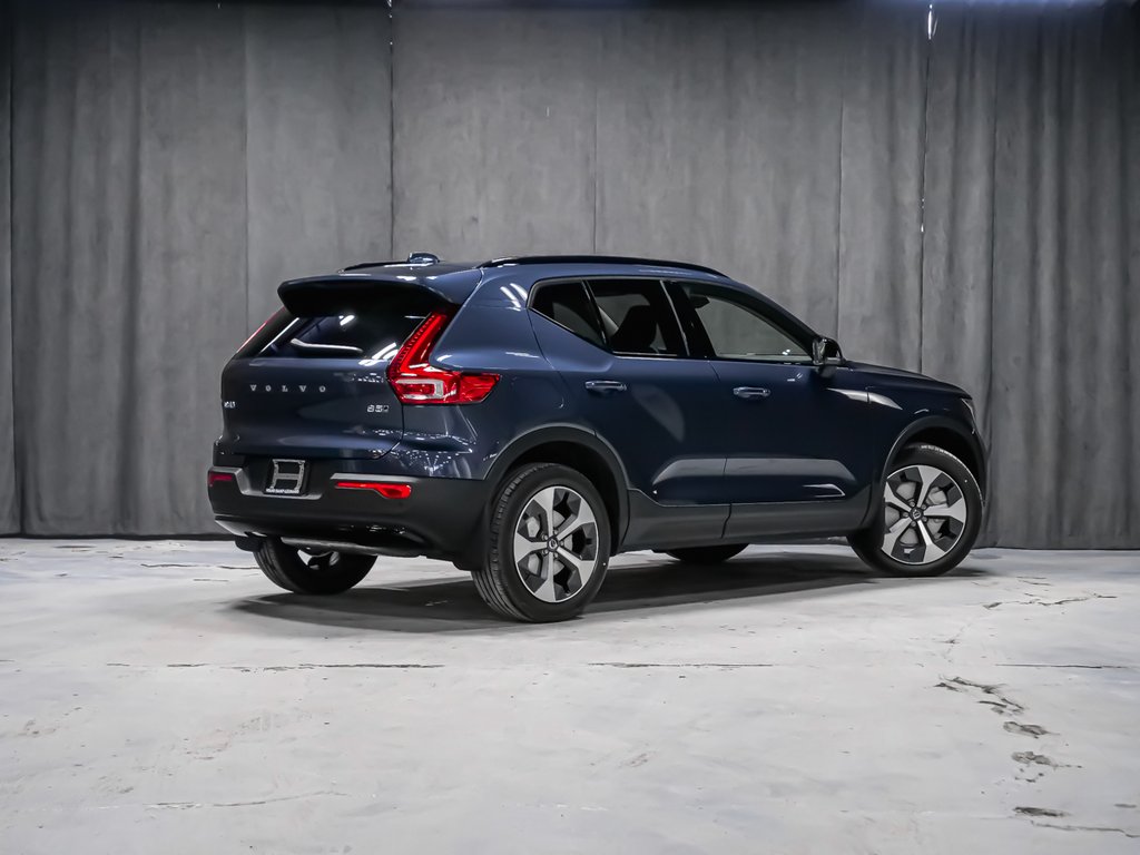 Volvo XC40 Core Dark Theme 2026-4