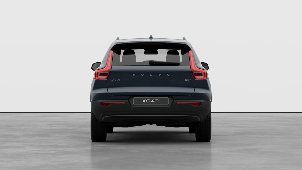Volvo XC40 Ultra (Dark Theme) 2026-5