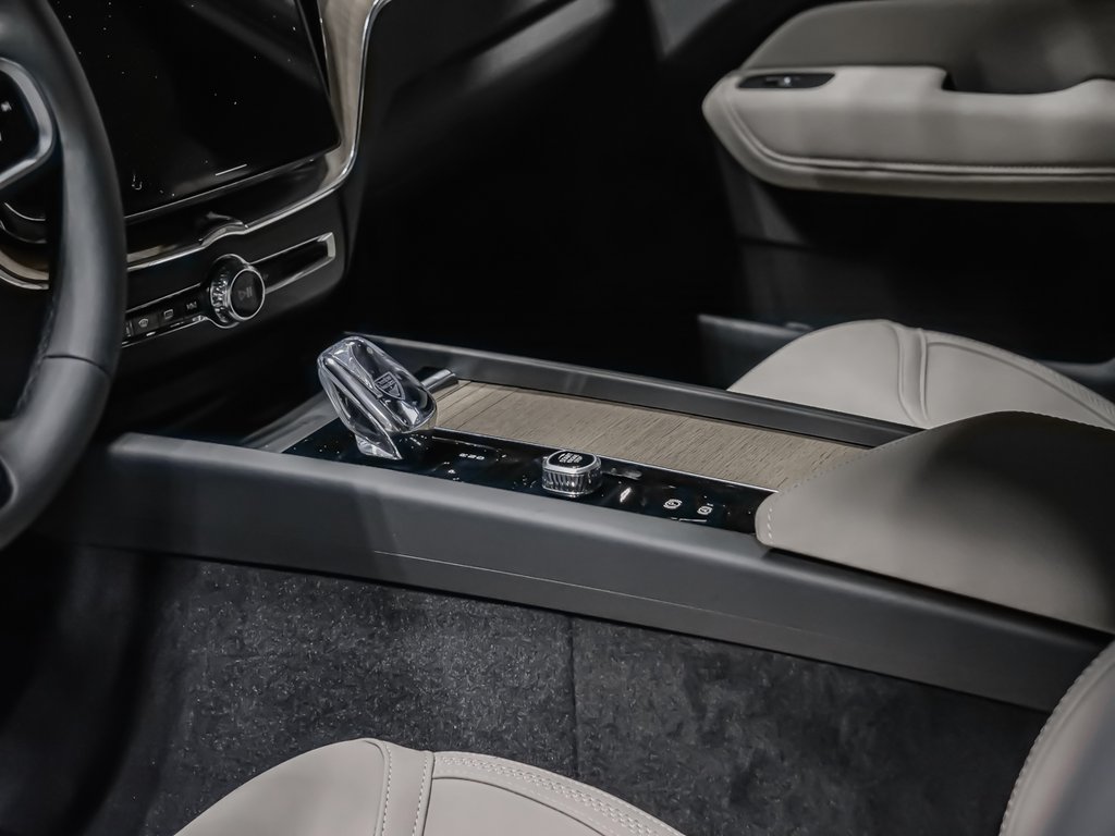 Volvo XC60 Plug-in hybrid Plus 2026-7