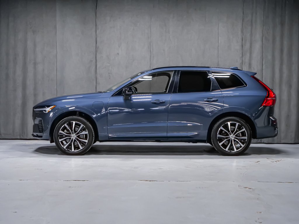 2023 Volvo XC60 Recharge T8 ULTIMATE DARK BOWERS-3