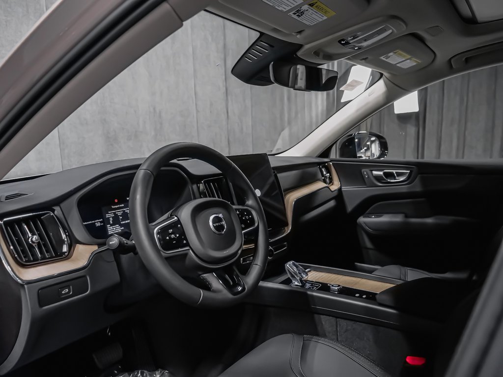 2026 Volvo XC60 Plus-6