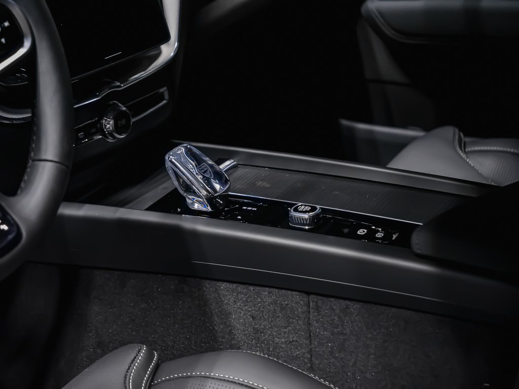 2026 Volvo XC60 Ultra Black Edition-7