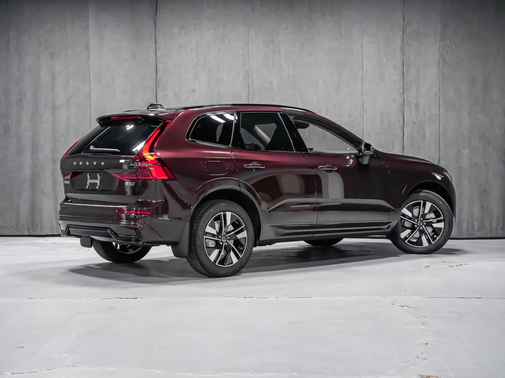 2026 Volvo XC60 Plus-2