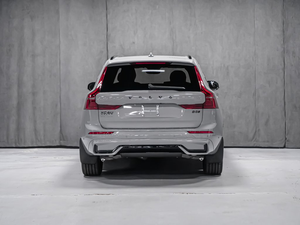 2026 Volvo XC60 Ultra Black Edition-5