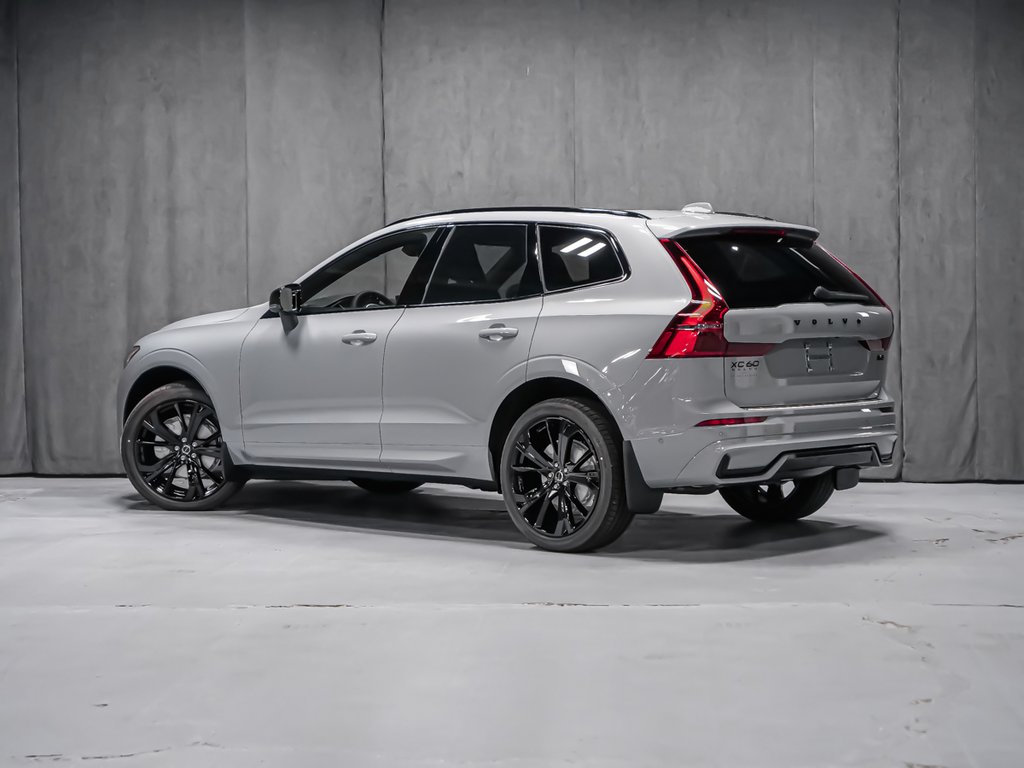 2026 Volvo XC60 Ultra Black Edition-3