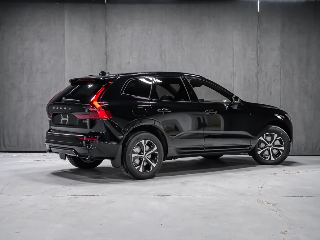 2026 Volvo XC60 Core-3