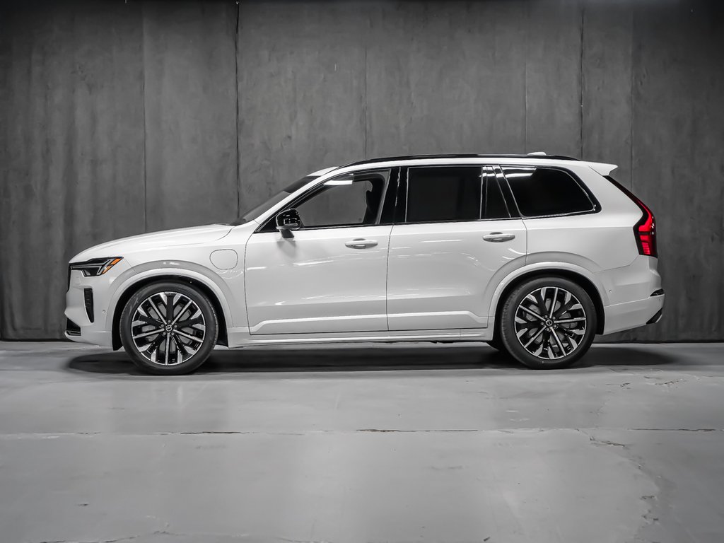 Volvo XC90 Plug-in hybrid Ultra 7-Seater (Bright Theme) 2026-4